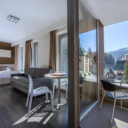 Hotel Pecr Well Lägenhetshotell