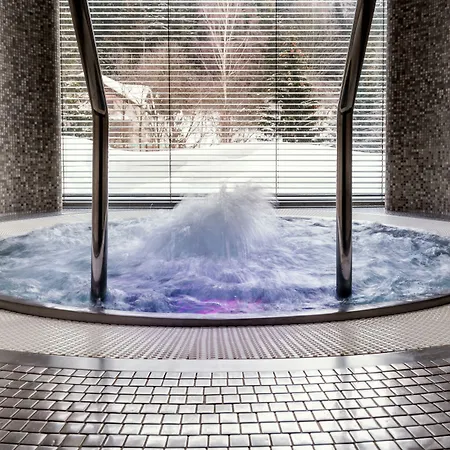Pecr Well Aparthotel