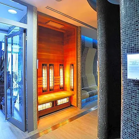Aparthotel Pecr Well 4*