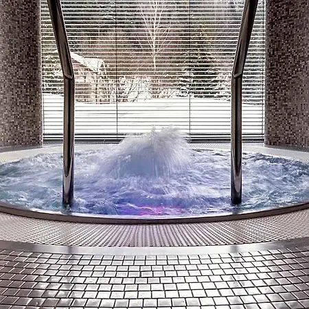 Aparthotel Pecr Well