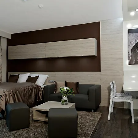 Pecr Well Aparthotel 4*