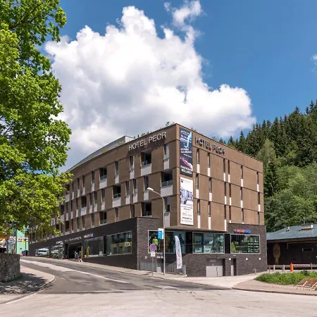 Pecr Well Aparthotel Pec pod Snezkou